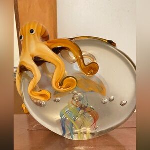 Glass octopus and squid figurine. Measures 6”Wx5.5Hx2”D. Flat bottom.